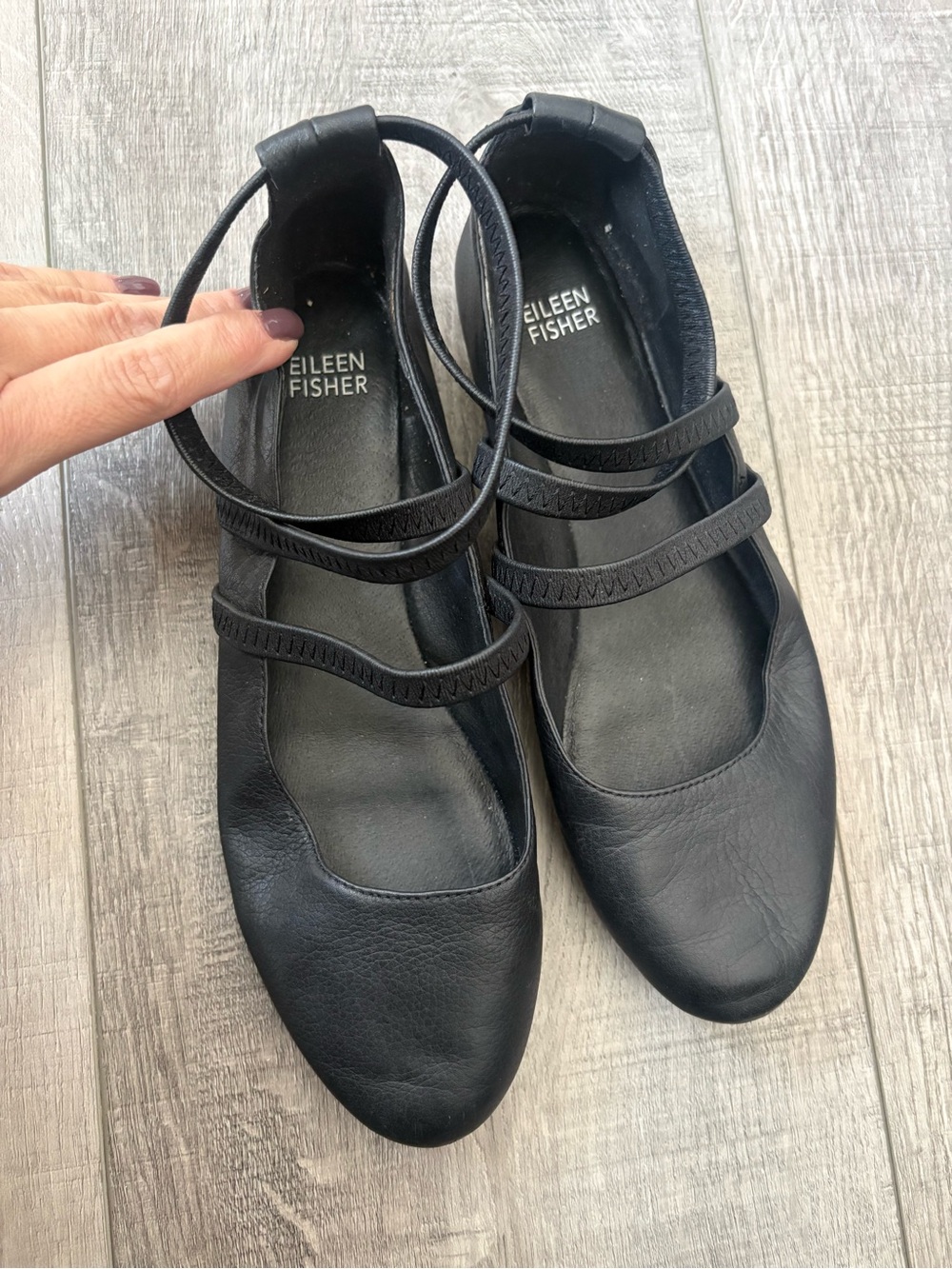 Eileen Fisher Black Leather Strappy Ballet Flats size 8